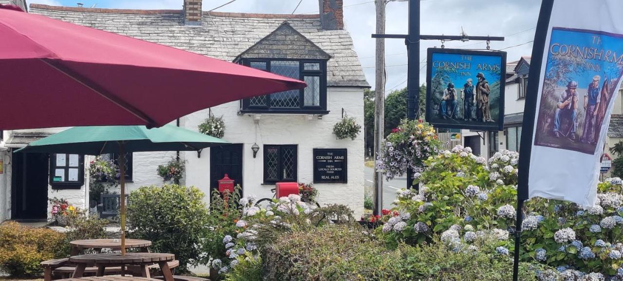 Cornish Arms Inn Port Isaac 2 Miles Pendoggett Ngoại thất bức ảnh